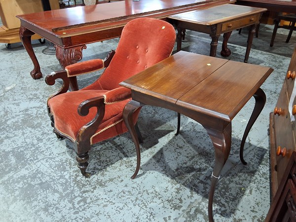 Lot 78 - ARMCHAIR AND LAMP TABLE