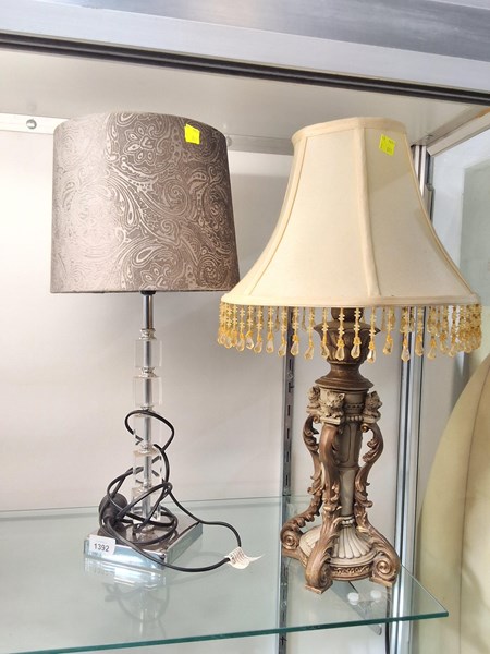 Lot 1392 - TABLE LAMPS