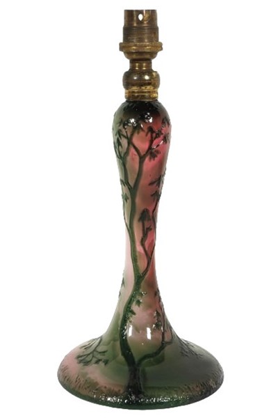 Lot 78 - OVERLAY GLASS LAMP BASE