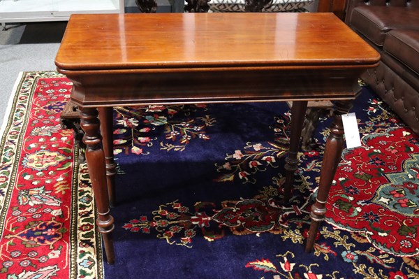 Lot 323 - TEA TABLE