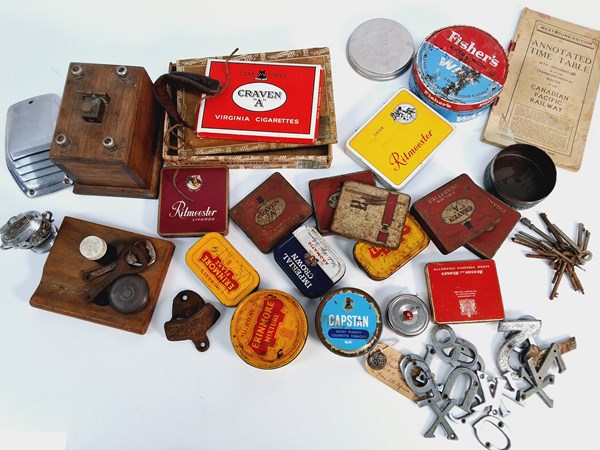Lot 1219 - COLLECTABLES
