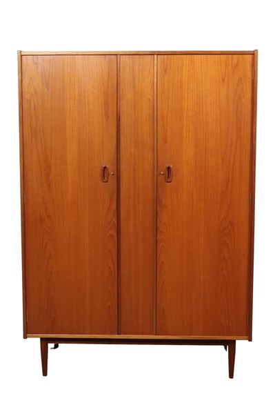 Lot 19 - TEAK WARDROBE