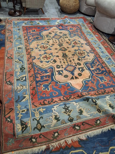 Lot 8 - RUG