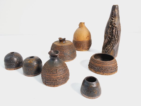 Lot 1274 - POTTERY