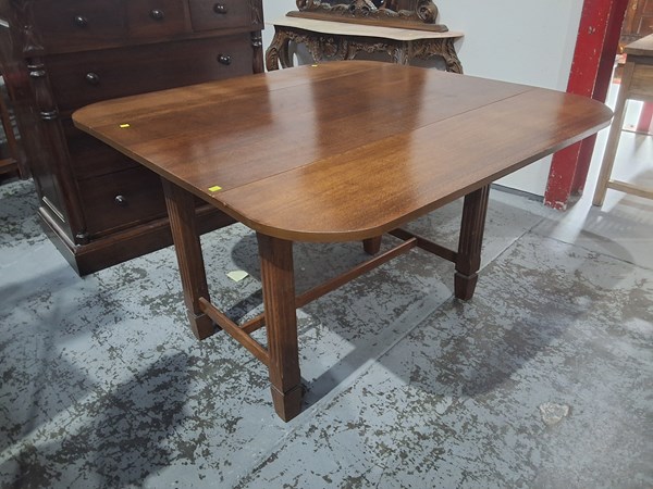 Lot 232 - DROPSIDE TABLE