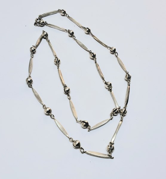 Lot 1010 - NECKLACE