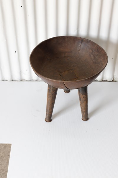 Lot 43 - PLANTER