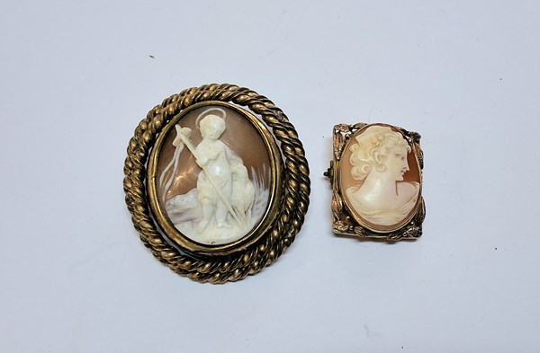 Lot 1004 - CAMEOS