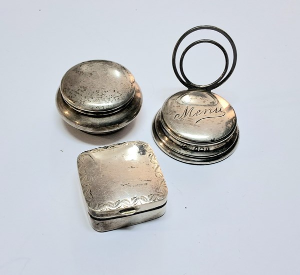 Lot 1024 - TRINKET BOXES