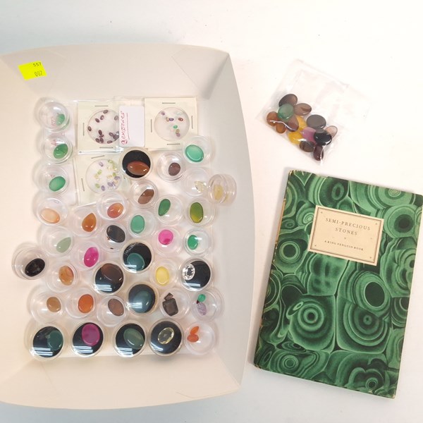 Lot 1016 - GEMSTONES
