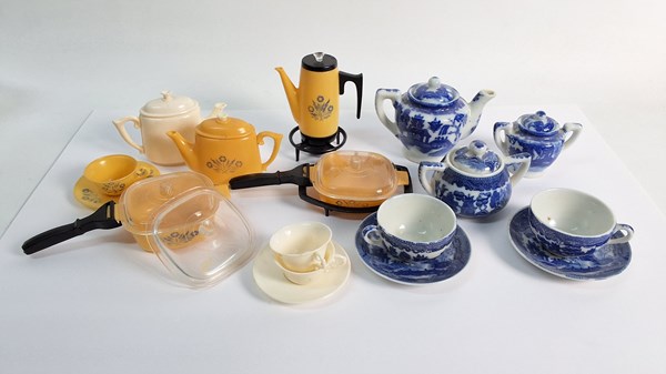 Lot 1296 - MINIATURE TEA SETS