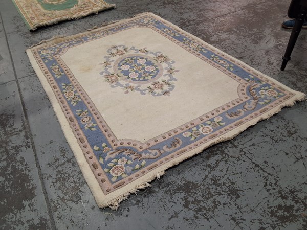 Lot 55 - RUG