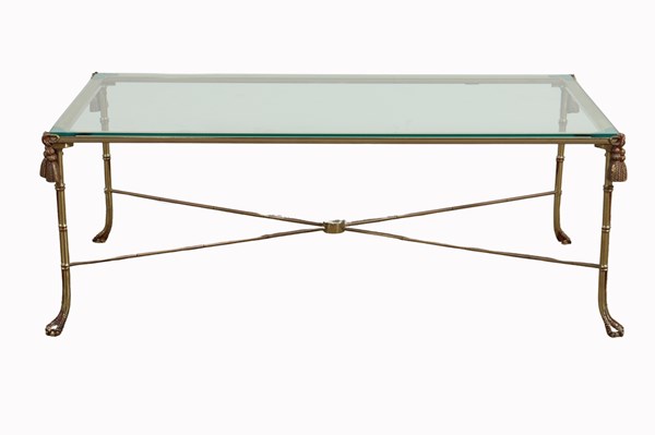 Lot 48 - COFFEE & LAMP TABLE SUITE