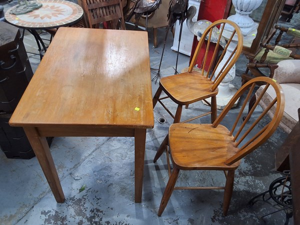 Lot 6 - BREAKFAST SUITE