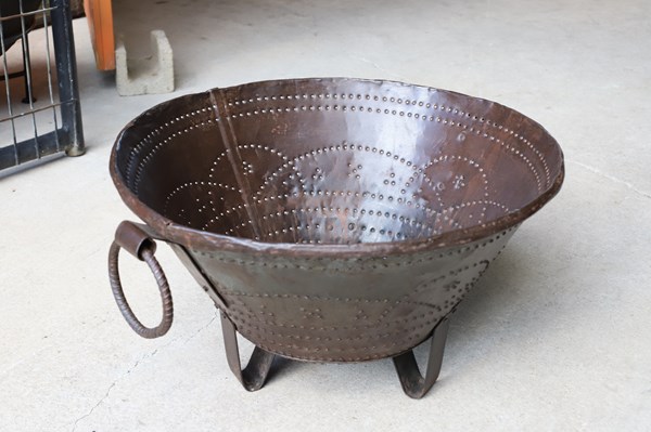 Lot 26 - PLANTER