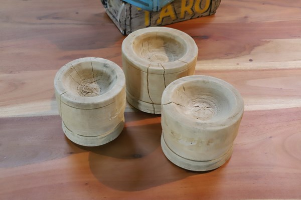 Lot 231 - CANDLE HOLDERS