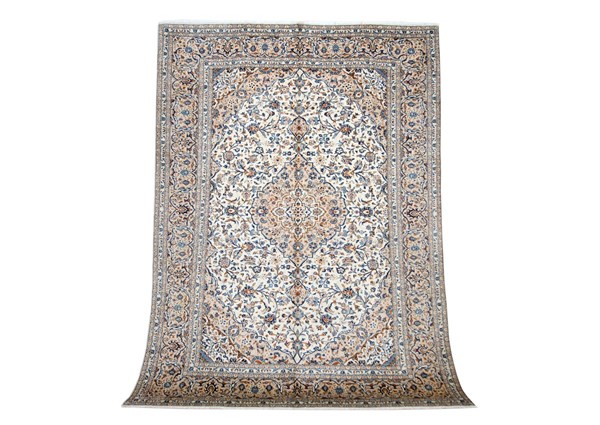Lot 43 - KASHAN RUG