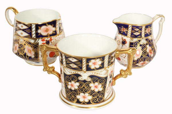 Lot 20 - ROYAL CROWN DERBY