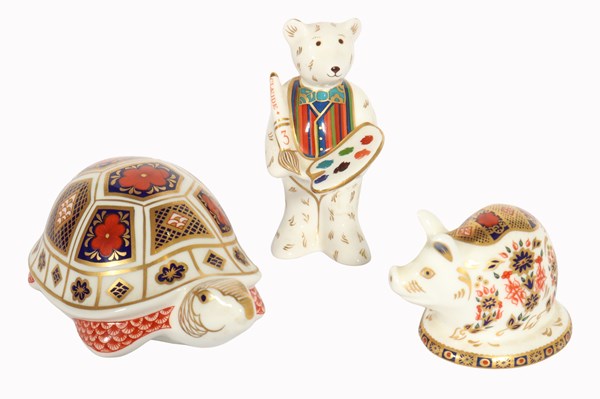 Lot 17 - ROYAL CROWN DERBY