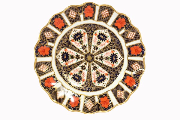 Lot 19 - ROYAL CROWN DERBY
