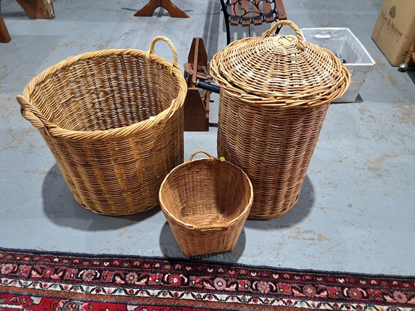 Lot 184 - CANEWARE GROUP