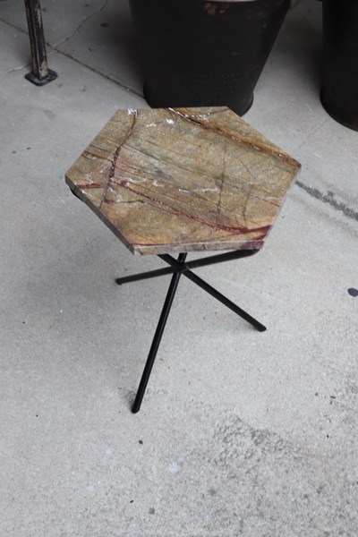 Lot 76 - SIDE TABLE