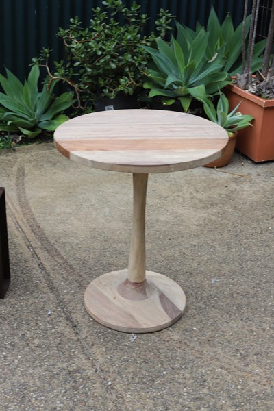 Lot 44 - SIDE TABLE
