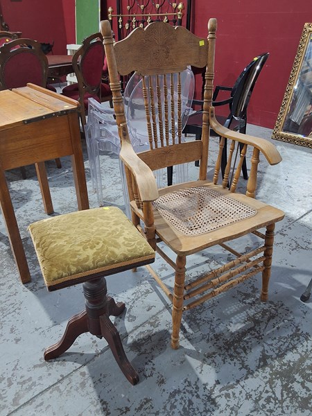 Lot 51 - ARMCHAIR WITH STOOL