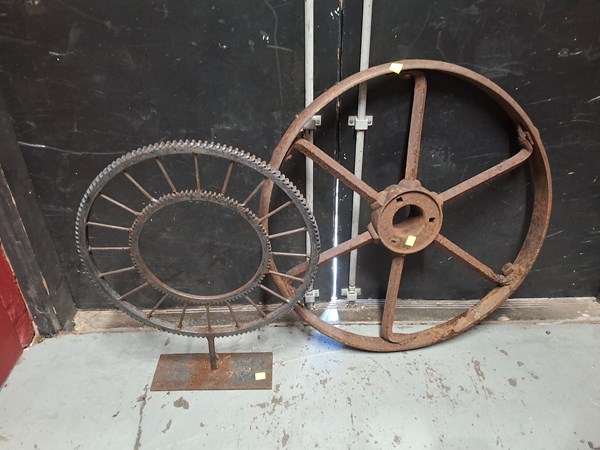 Lot 50 - WHEELS