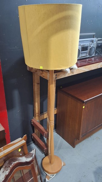 Lot 365 - STANDARD LAMP