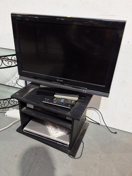 Lot 347 - TV AND VIDEO