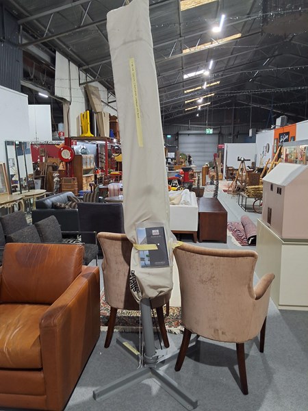 Lot 311 - CANTILEVER UMBRELLA