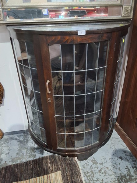 Lot 3 - CHINA CABINET