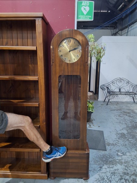 Lot 27 - LONG CASE CLOCK