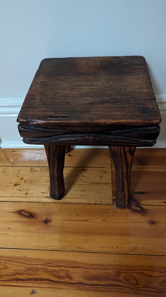 Lot 21 - MILKING STOOL