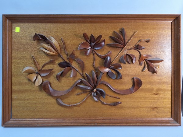 Lot 1521 - MID CENTURY TIMBER CARVING
