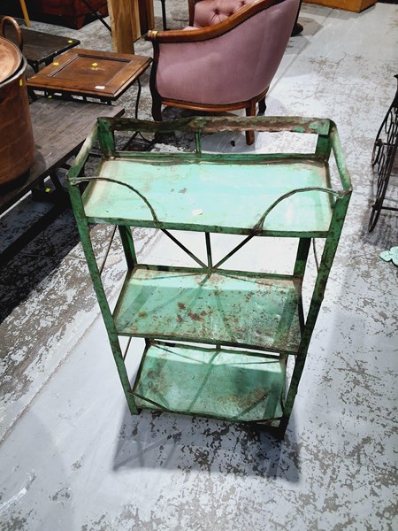 Lot 365 - VEGETABLE RACK