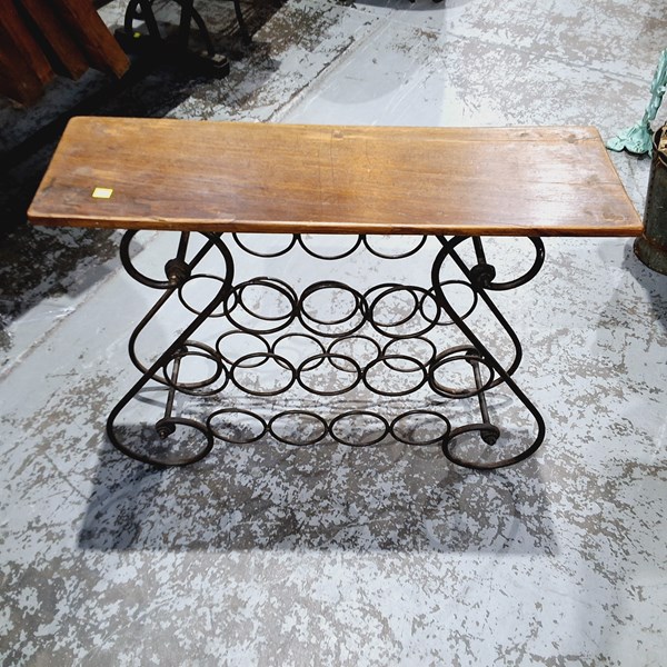 Lot 166 - WINE RACK