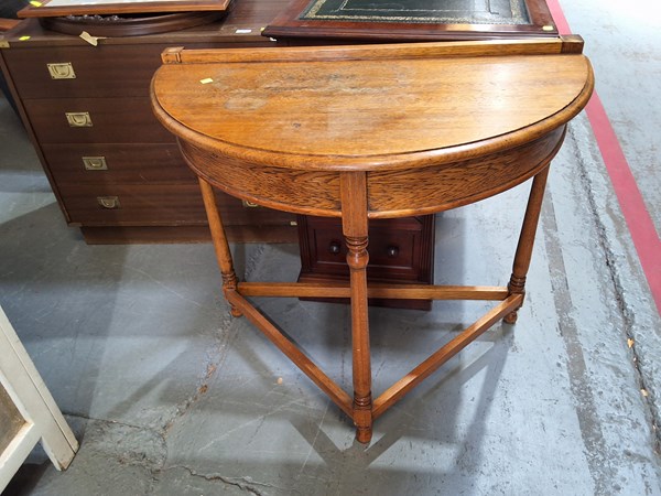 Lot 375 - HALL TABLE