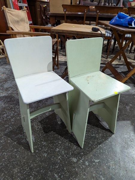 Lot 205 - CHILDRENS CHAIRS