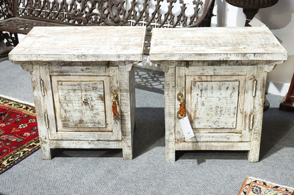 Lot 328 - PAIR OF BEDSIDE CABINETS