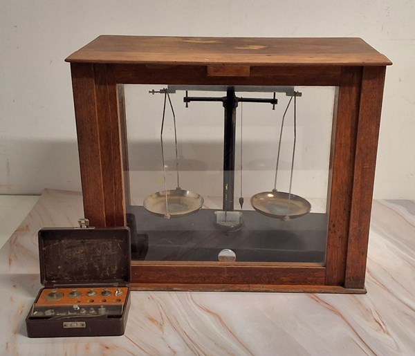 Lot 1202 - VINTAGE CASED SCALES
