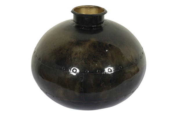 Lot 296 - WATER POT
