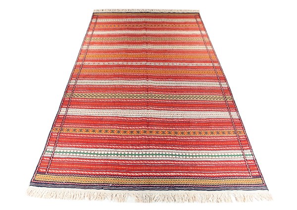 Lot 199 - MASHAD KALAT KILIM RUG