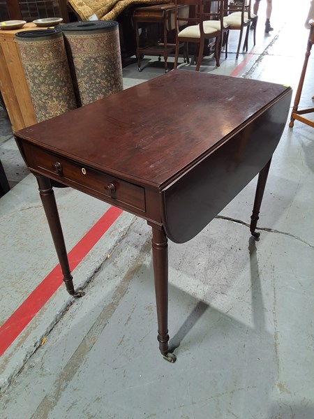 Lot 109 - PEMBROKE TABLE