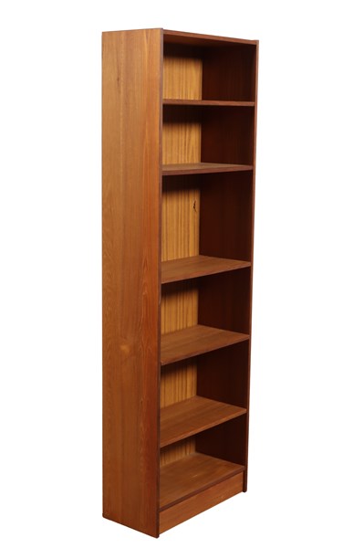 Lot 381 - TEAK BOOKSHELF