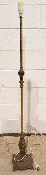 Lot 193 - STANDARD LAMP