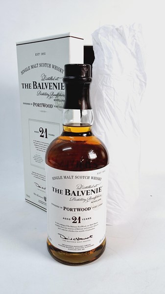 Lot 29 - THE BALVENIE SCOTCH WHISKY