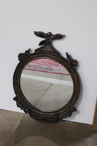Lot 567 - MIRROR