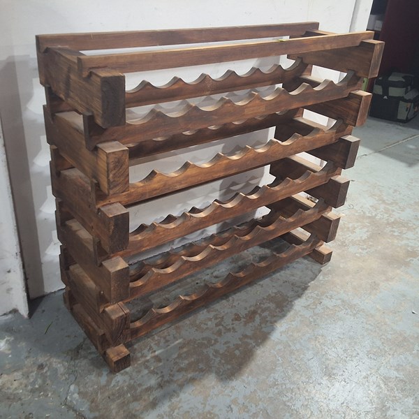 Lot 320 - WINE RACK